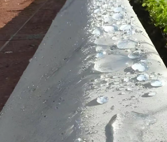 隆化硅烷浸渍涂料在混凝土保护中的应用