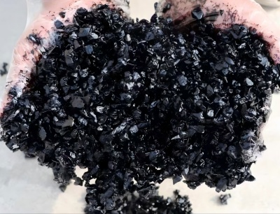 隆化沥青冷补料（沥青砂）的优势特点与施工流程解析